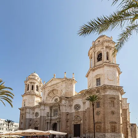 Allo San Roque 3ºc 아파트